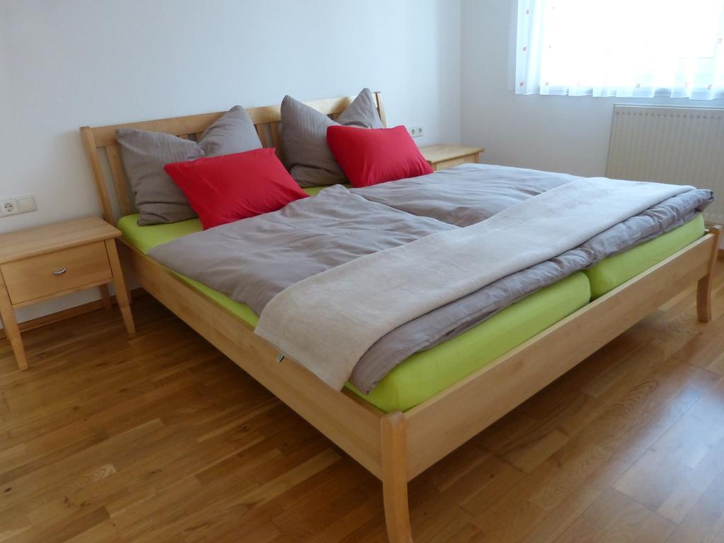 Ferienwohnung Kern Bodensdorf Room photo